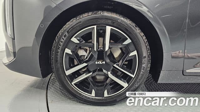2025 Kia (Киа) The New K8 — миниатюра 5