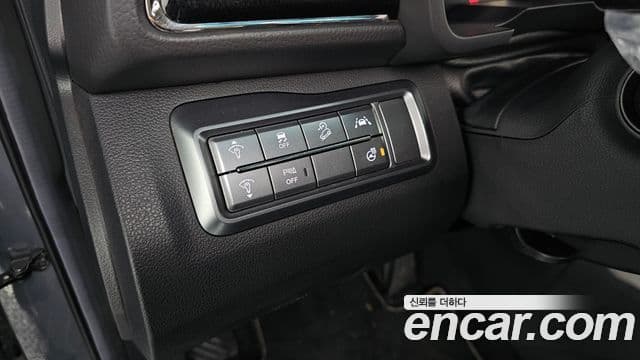 2022 SsangYong Tivoli Air — миниатюра 5