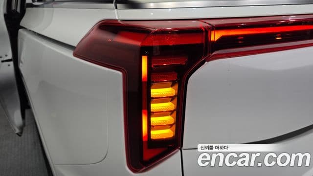2024 Kia (Киа) The New Carnival 4th Gen — миниатюра 9