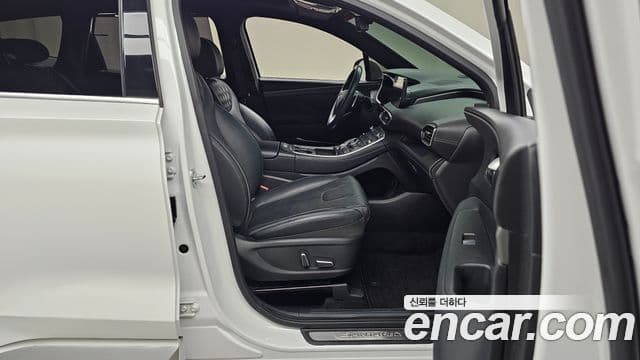 2021 Hyundai (Хёндэ) The New Santa Fe — миниатюра 3
