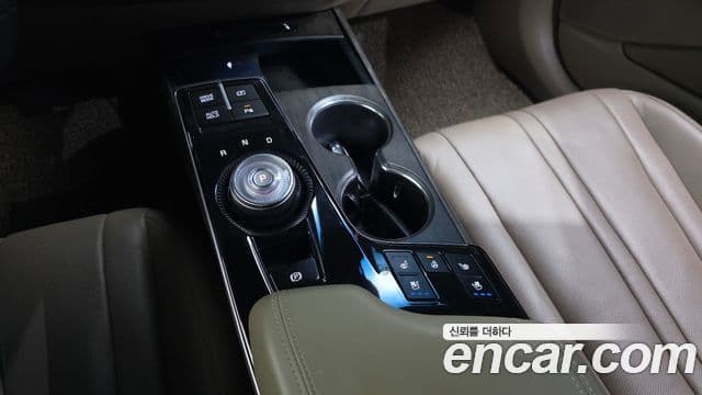 2021 Kia (Киа) K8 — миниатюра 9