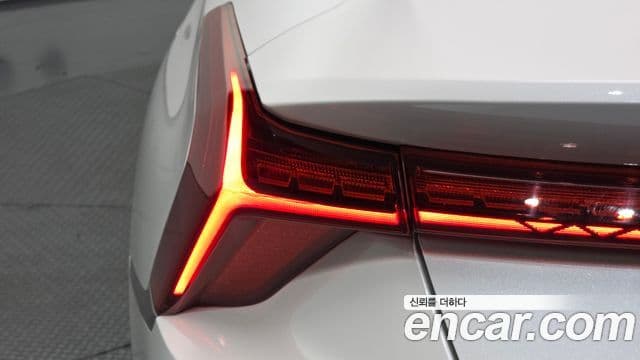 2021 Kia (Киа) K8 — миниатюра 7