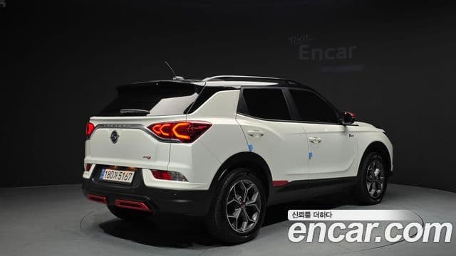 2020 SsangYong 뷰티풀 코란도 — миниатюра 3