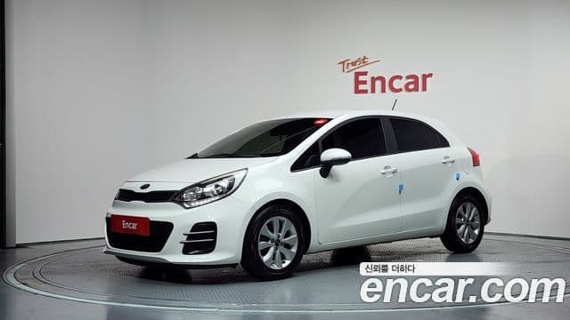 2016 Kia (Киа) The New 프라이드 — миниатюра 7