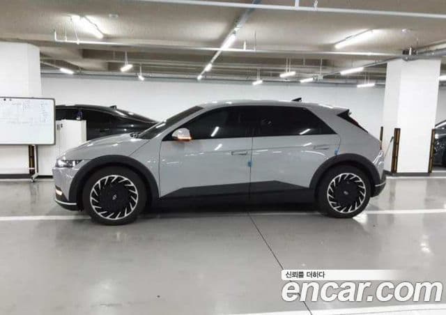 2022 Hyundai (Хёндэ) Ioniq5 — миниатюра 2