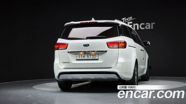 2015 Kia (Киа) All New Carnival — миниатюра 10
