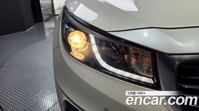 2015 Kia (Киа) All New Carnival — миниатюра 7