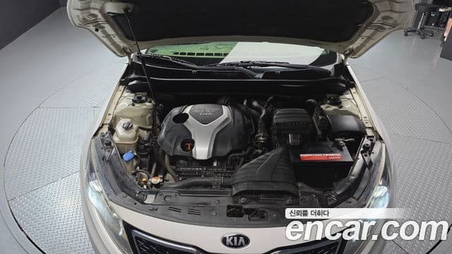 2011 Kia (Киа) K5 — миниатюра 8