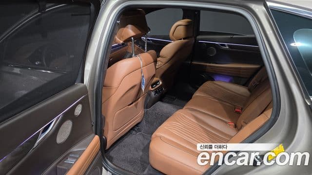 2021 Genesis G80 (RG3) — миниатюра 2