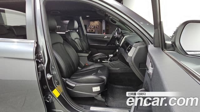 2022 SsangYong The New 렉스턴 스포츠 칸 — миниатюра 4