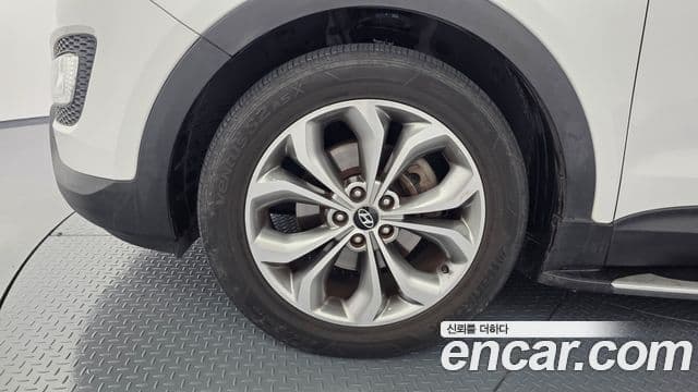 2013 Hyundai (Хёндэ) Santa Fe DM — миниатюра 4