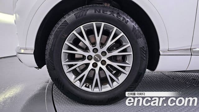 2020 Genesis GV80