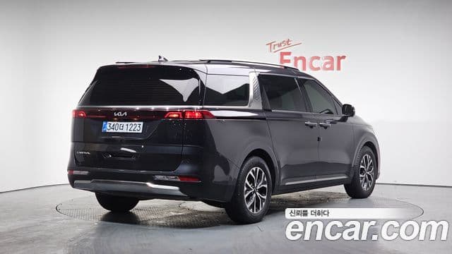 2022 Kia (Киа) Carnival 4th Gen — миниатюра 4