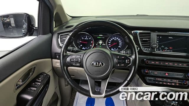 2019 Kia (Киа) The New Carnival