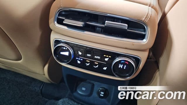 2021 Genesis GV80 — миниатюра 7