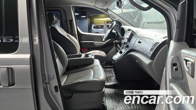 2013 Hyundai (Хёндэ) Grand Starex — миниатюра 10