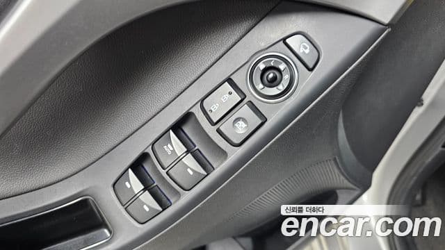 2014 Hyundai (Хёндэ) The New Avante — миниатюра 3