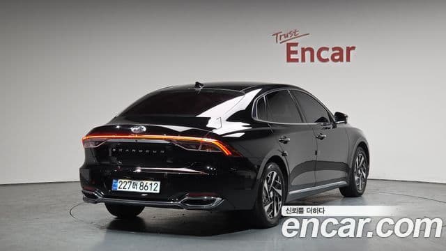 2021 Hyundai (Хёндэ) The New Grandeur IG Hybrid — миниатюра 5
