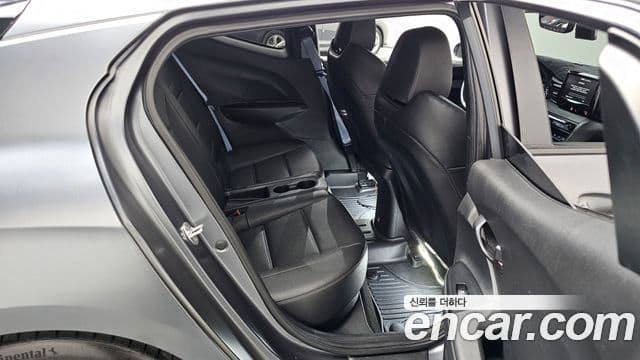 2018 Hyundai (Хёндэ) 벨로스터 (JS) — миниатюра 8