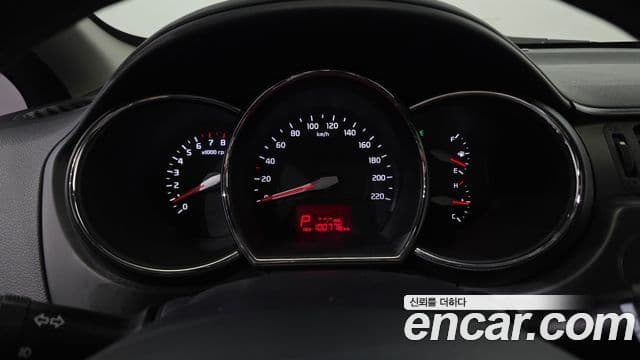 2013 Kia (Киа) All New 프라이드 — миниатюра 5