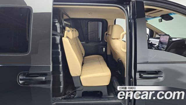 2022 Hyundai (Хёндэ) 스타리아 — миниатюра 4