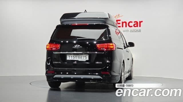 2019 Kia (Киа) The New Carnival — миниатюра 6