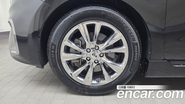 2019 Kia (Киа) The New Carnival — миниатюра 5
