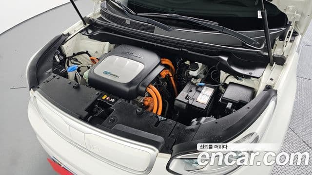 2018 Kia (Киа) Soul EV — миниатюра 4