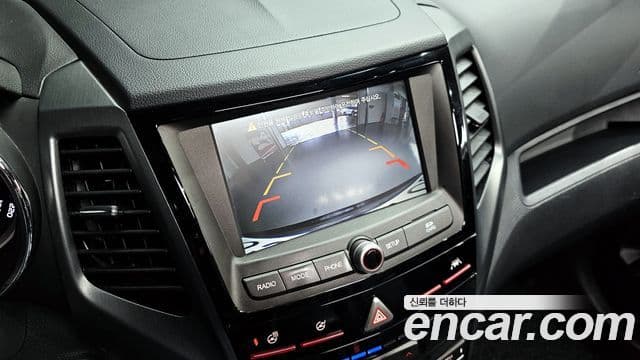 2018 SsangYong Tivoli 아머 — миниатюра 10