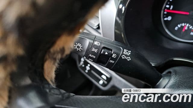 2020 Kia (Киа) Seltos — миниатюра 9