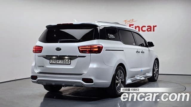 2019 Kia (Киа) The New Carnival — миниатюра 4