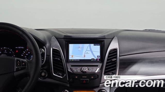 2014 SsangYong New 코란도 C — миниатюра 10