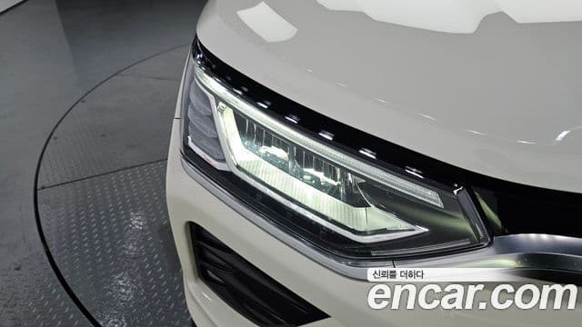 2021 SsangYong 뷰티풀 코란도 — миниатюра 5