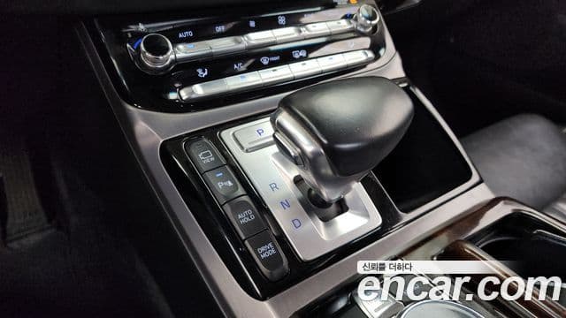 2016 Genesis EQ900 — миниатюра 3
