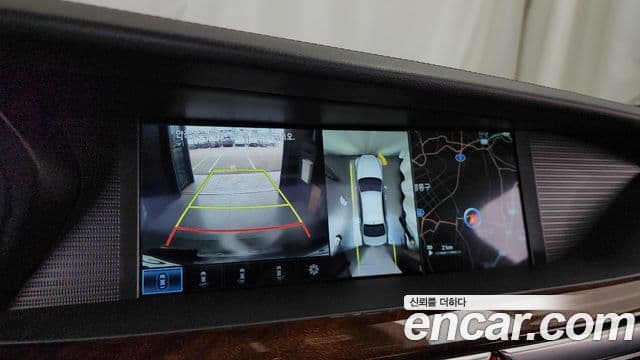 2016 Genesis EQ900