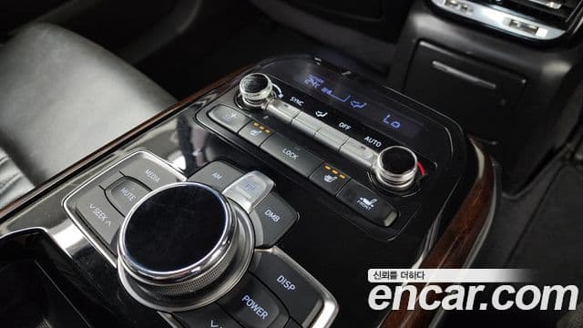 2016 Genesis EQ900 — миниатюра 4