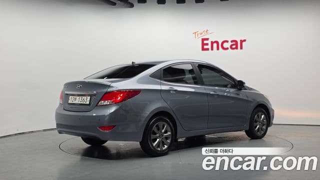 2018 Hyundai (Хёндэ) 엑센트(신형) — миниатюра 5