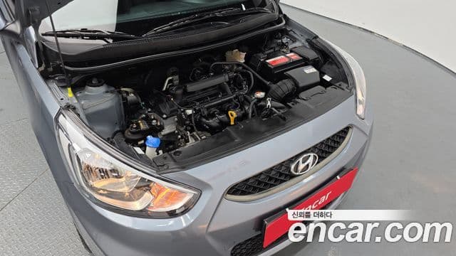 2018 Hyundai (Хёндэ) 엑센트(신형) — миниатюра 9