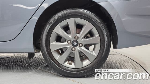 2018 Hyundai (Хёндэ) 엑센트(신형) — миниатюра 4