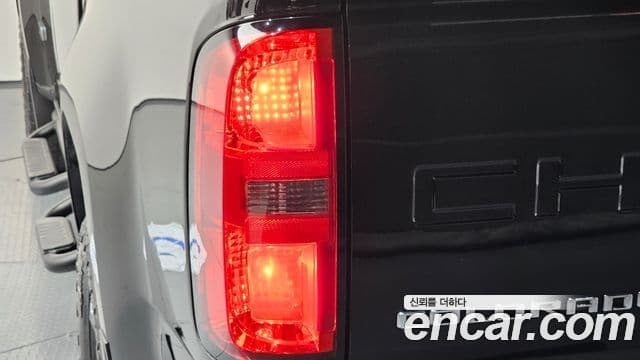 2021 Chevrolet 리얼 뉴 콜로라도 — миниатюра 8