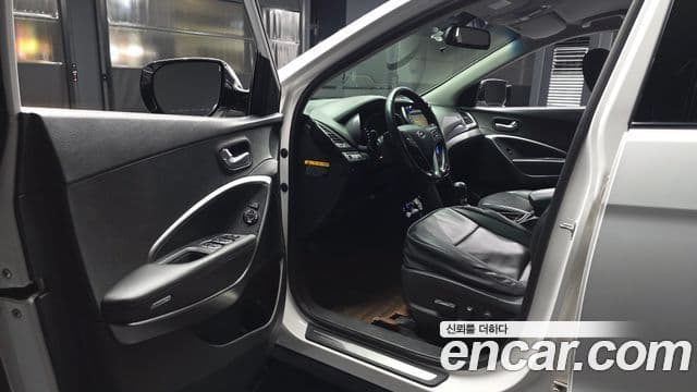 2012 Hyundai (Хёндэ) Santa Fe DM