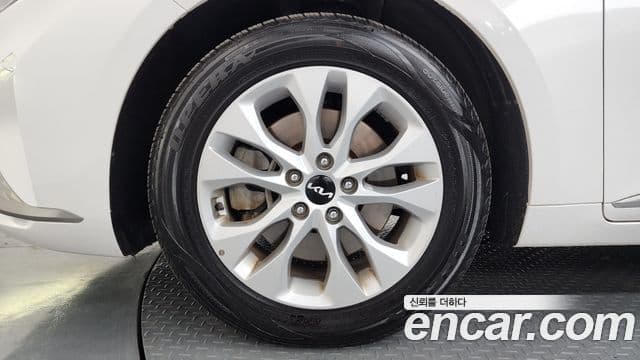 2021 Kia (Киа) K8 — миниатюра 4