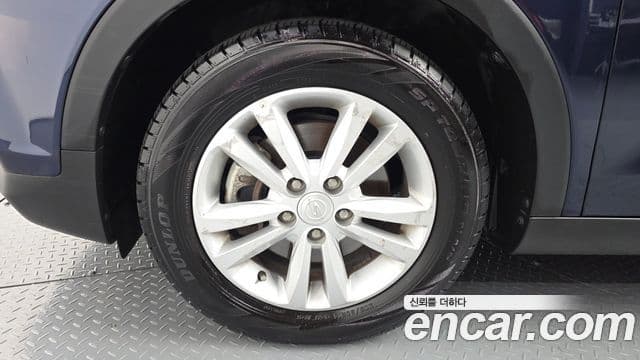 2017 SsangYong Tivoli 아머 — миниатюра 10