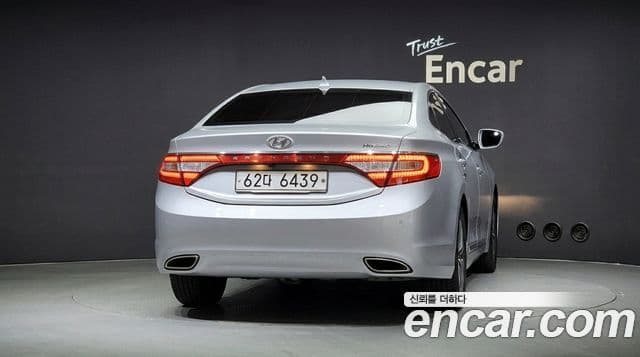 2013 Hyundai (Хёндэ) Grandeur HG — миниатюра 3