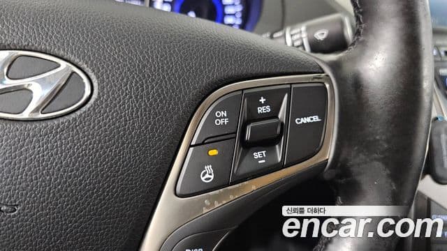 2013 Hyundai (Хёндэ) Grandeur HG — миниатюра 6