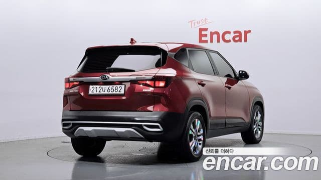2021 Kia (Киа) Seltos — миниатюра 3