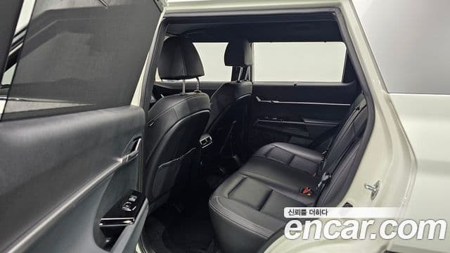 2023 SsangYong Torres — миниатюра 3