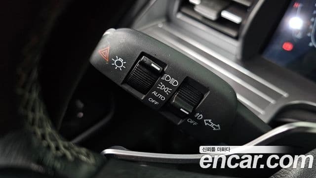 2023 SsangYong Torres — миниатюра 10