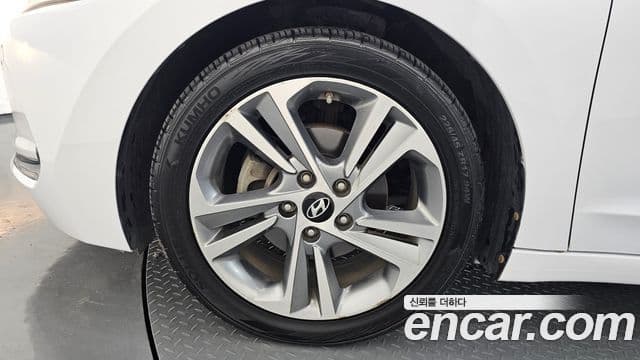 2017 Hyundai (Хёндэ) Avante AD — миниатюра 8