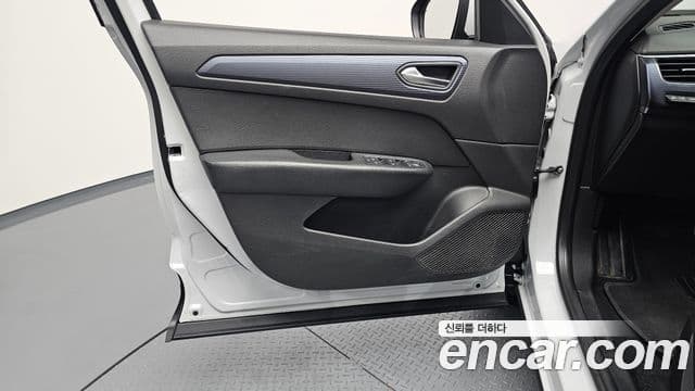 2020 Renault Korea XM3 — миниатюра 10